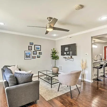 Chic Townhome With Deck 6 Mi To Dtwn Baltimore